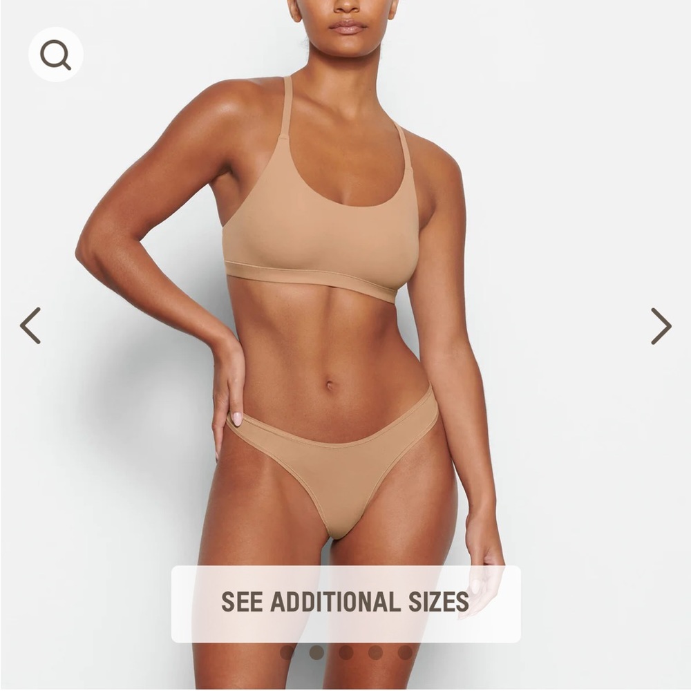 SKIMS Sienna Racerback Bralette